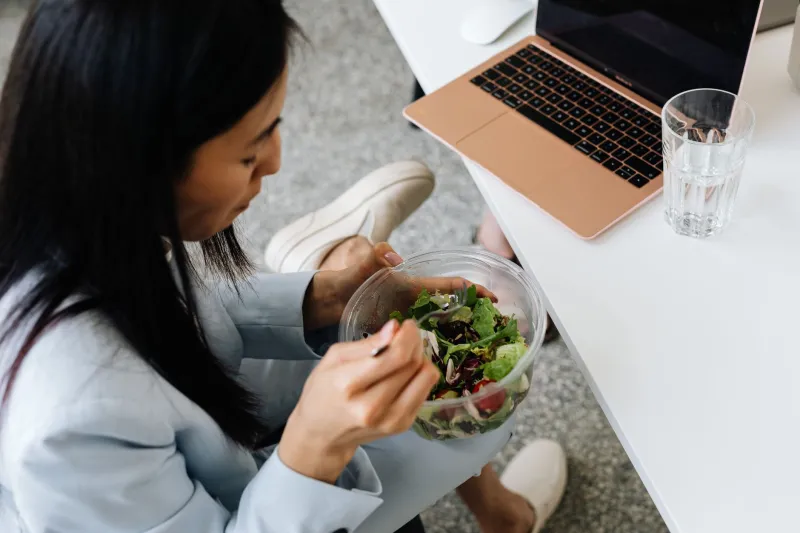Eating Over the Keyboard Is a Scam: Reclaiming the Midday Meal Your Brain Is Owed